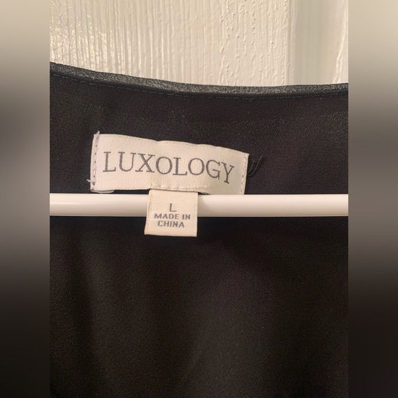 Luxology Pepulum Blouse - Picture 3 of 10